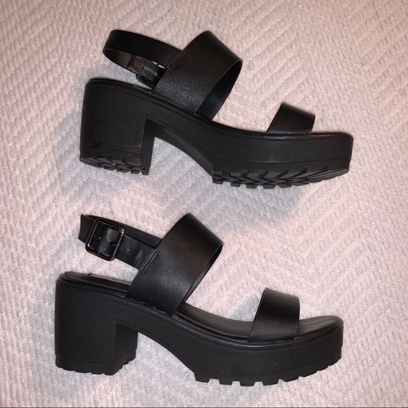 Steve Madden Shoes - Steve Madden Black Block Strappy Heels